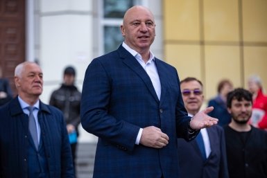 Депутат ЗСПК Игорь Святославович Чемерис Осипчук Дмитрий, ИА PrimaMedia