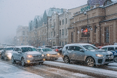снег, метель, холод, зима, циклон, погода,  снегопад, пробка, осадки, прогноз, гололед, похолодание Мария Смитюк, ИА PrimaMedia