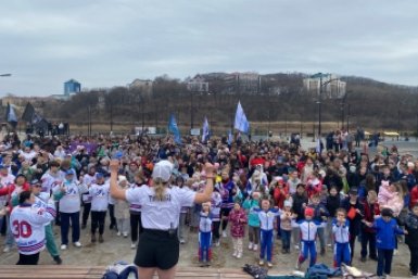 Акция &quot10 тысяч шагов к жизни&quot собрала на набережной города людей всех возрастов Анна Франц
