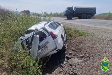 Погиб водитель Toyota при лобовом столкновении с КаМАЗом