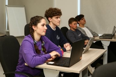 В Находке идет набор в IT-класс с тремя карьерными траекториями пресс-служба администрации НГО
