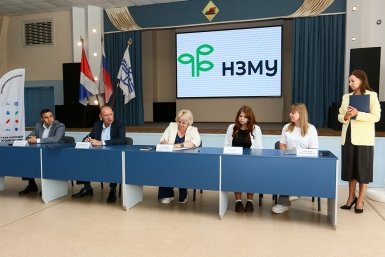 От стипендии до рабочего места: как НЗМУ закрепляет молодые кадры в Находке пресс-служба администрации НГО
