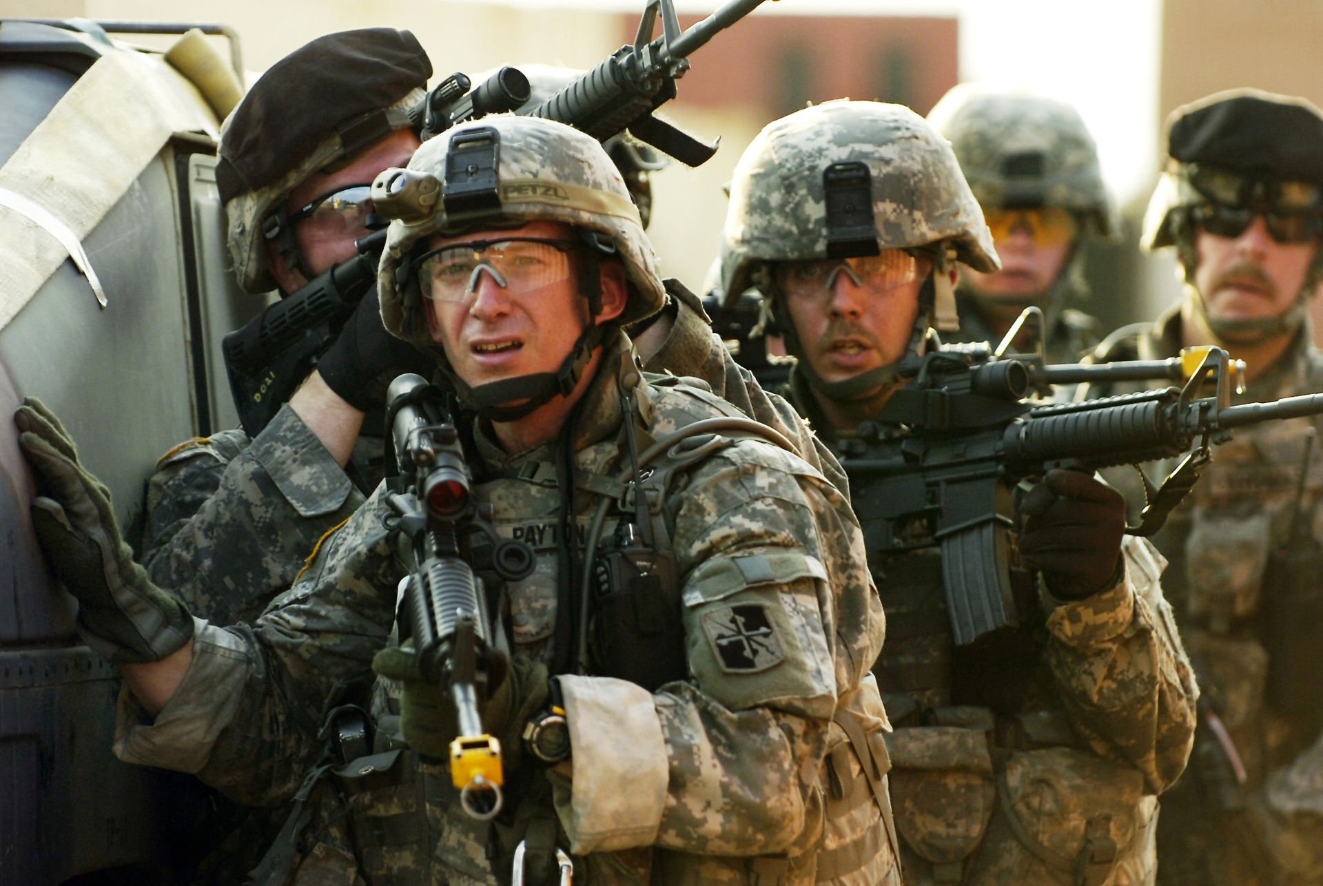 Из-за конфликта с Ираном могут погибнуть многие американские военные commons.wikimedia.org