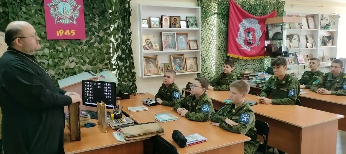 "Любовь через знание": в Находкинской епархии открыли проект о героях истории